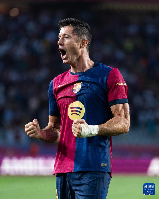 2025EWC电竞世界杯云顶之弈项目：WEIBO GAMING获得冠军