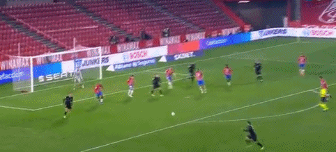 欧联杯：阿森纳淘汰AC米兰